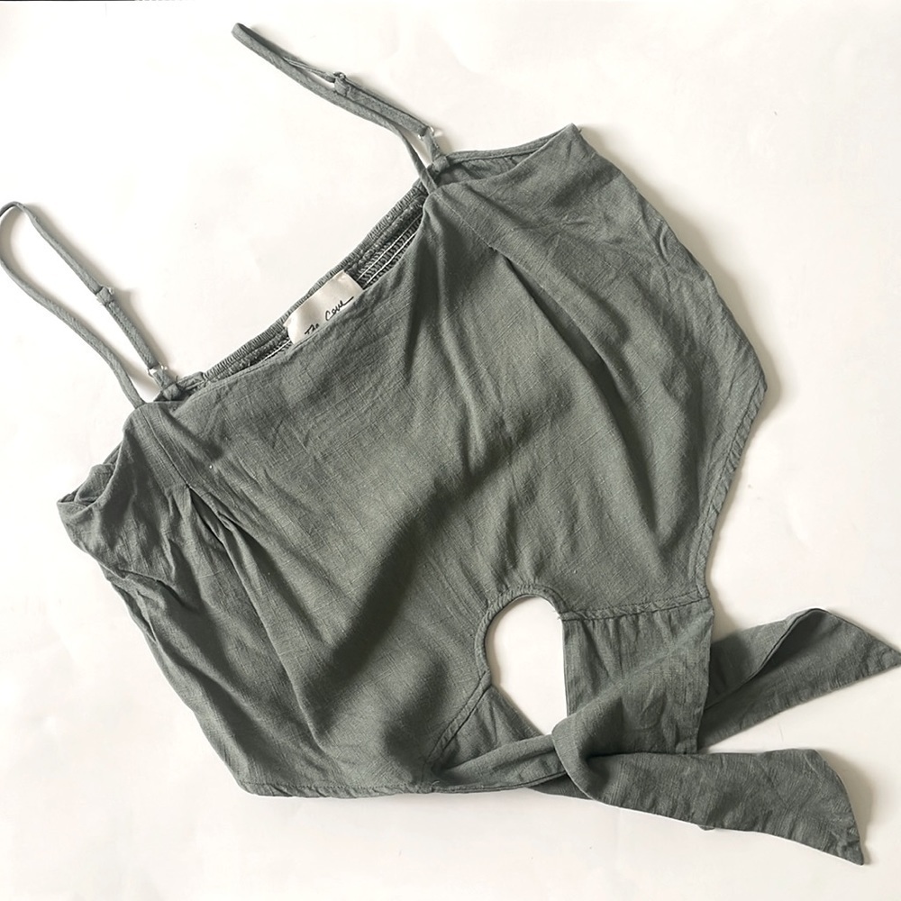 The Cove Sage Green Tie Front Linen Crop Top - L